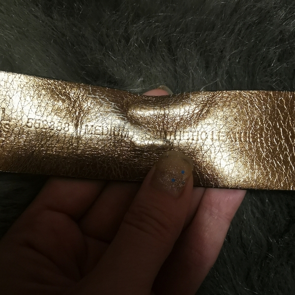 Michael Kors leather belt size M - Picture 6 of 10